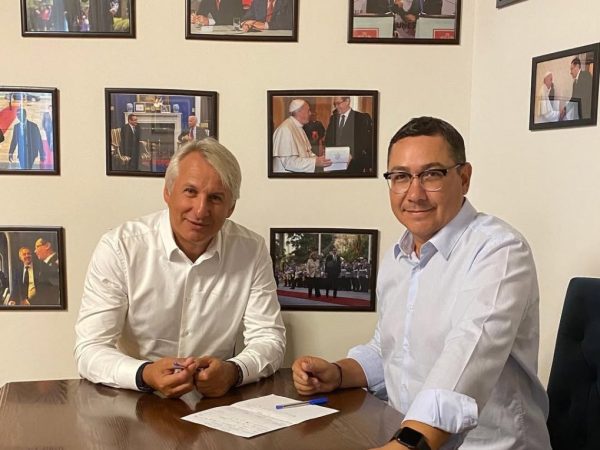 Victor Ponta, candidat la Președinția României, și Eugen Teodorovici: Soluții pentru sănătate sustenabilă