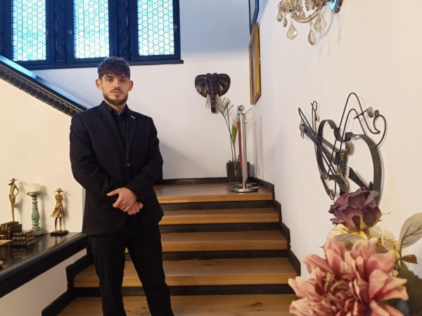 Vizibilitate din toate direcțiile: DOOH + totemuri 4K + presă = rețeta recomandată de Vlad Augustin prin EkoGroup